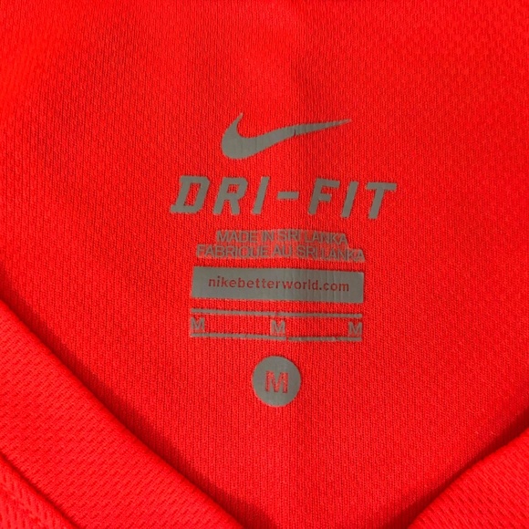 Nike Dri-fit v-neck running shirt - Picture 2 of 3